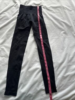 Girls' Black High-Waist Performance Leggings